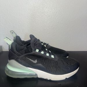 Nike Air Max 270 Shoes Youth Size 6Y Black Mesh Running Sneakers 943345-024